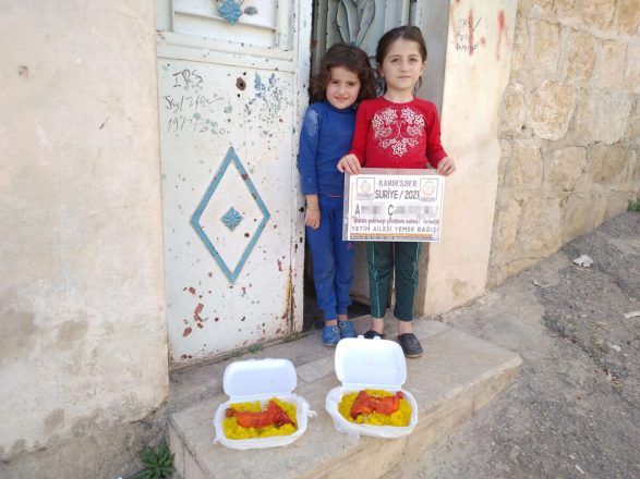 yetim aileleri bagislariniz ile iftar yapiyor 05