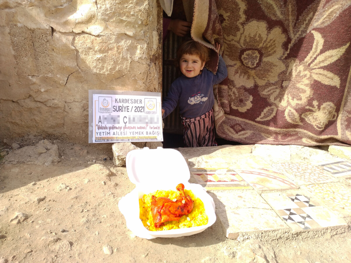 yetim aileleri bagislariniz ile iftar yapiyor 06