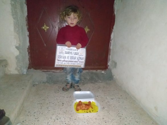 yetimlerin iftar sevincine ortak olmak istemez misin 15