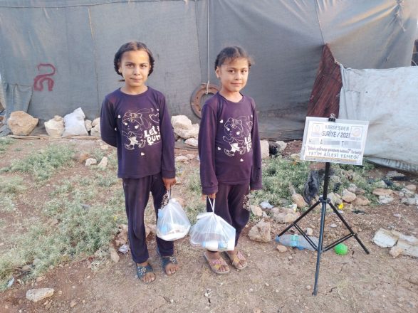 yemek bagislarinizi ihtiyac sahiplerine ulastiriyoruz 11