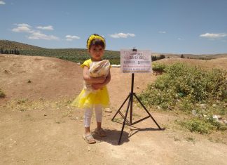 ekmege muhtac kardeslerini yalniz birakma 29