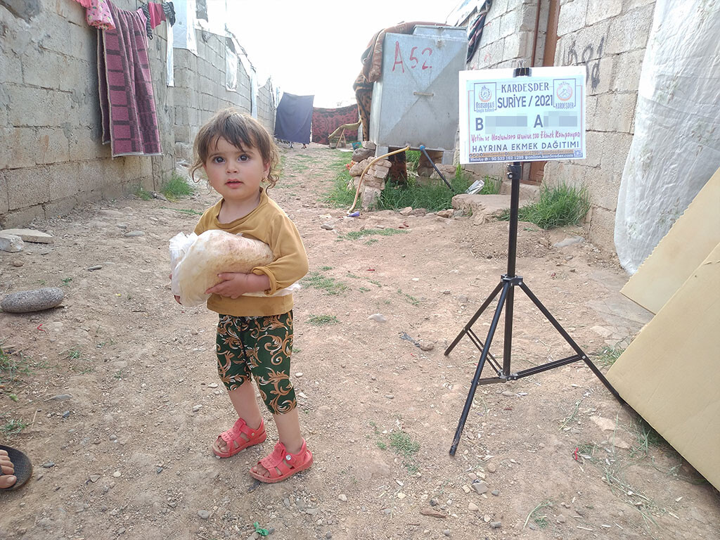 yetimlerle ekmegini bolusmek ister misin 25