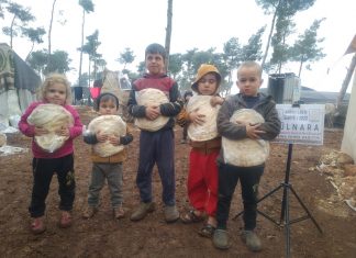 ekmek bagislarinizi titizlik ile ihtiyac sahiplerine ulastiriyoruz 01