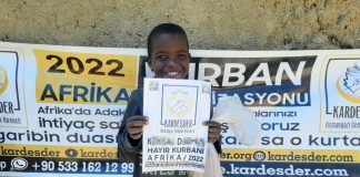 kurban bagisiniz ile onlara iyilikte bulunun 01
