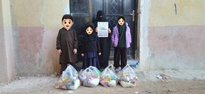 Yetim Ailelerine Erzak Dağıtımı — 1