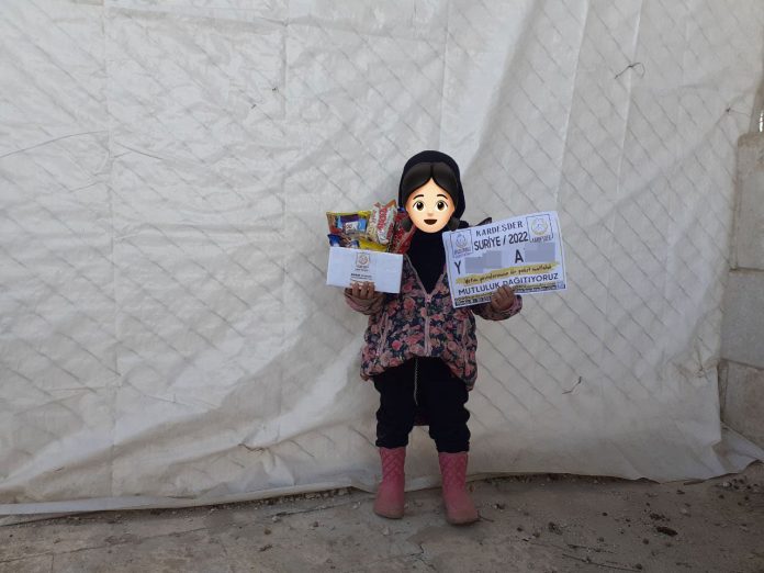 bir paket mutluluk savasin cocuklari gulsun diye 01 bir paket mutluluk savasin cocuklari gulsun diye 01