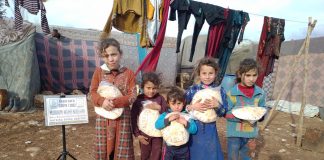 ekmek bagislarinizi yetim ve ihtiyac sahiplerine ulastiriyoruz 01