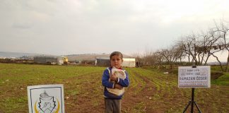 bir lokma ekmege muhtac cocuklar ile ekmegini paylasmak ister misin 01 scaled