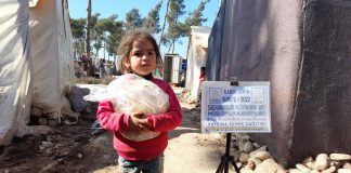 ekmek bagisin kilometrelerce uzaktaki yetimlerin sofrasinda 01