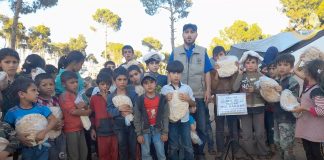 Azerbaycan Daki Muslumanlar Yetimlere Ikram Etmeye Devam Ediyor