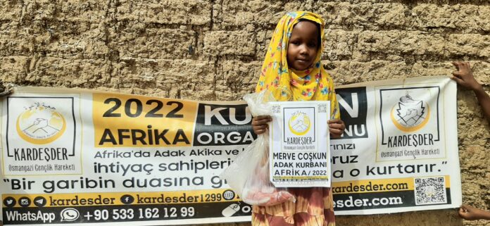 Afrika Nin Yetimlerine Kurban Eti Dagitimi
