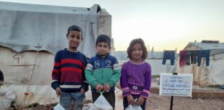 Bu Kis Sogugunda Sen De Onlara Sicak Yemek Ikram Et