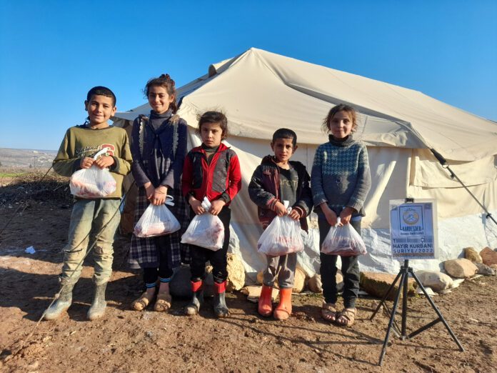 Idlib In Yetimleri Kurban Bagislariniz Ile Mutlu Oluyor