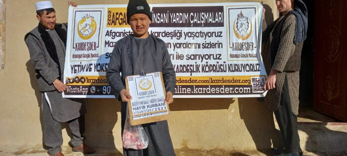Savasin Yetim Biraktigi Afgan Kardeslerine Bir Kurban Da Senden Olsun
