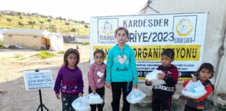 Suriye Deki Yetimlerimize Iftarlik Yemek Dagitimi