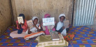 Afrika Nin Yetimlerine Hep Birlikte Kur An I Kerim Ulastiralim