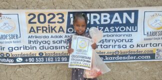 Kurban Bagisin Kara Kitanin Yetim Cocuklari Icin Olsun