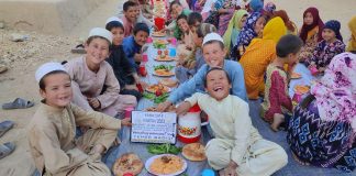 Afganistan Daki Yetimlerin Sofralarina Bir Yemek De Sen Koy