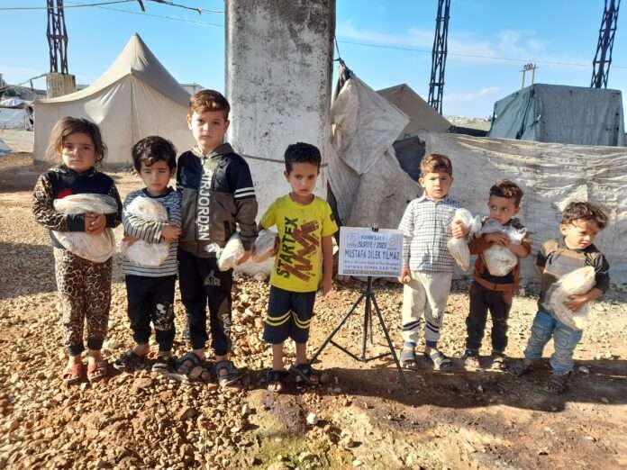 Suriye De Kardeslik Bagini Guclendiren Ekmek Bagislariniz
