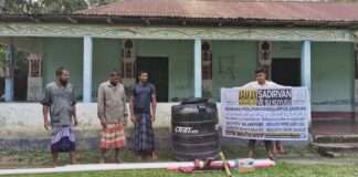Arakanli Kamplarinda Umut Su Kuyularinda