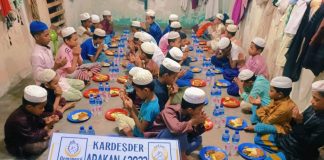 Azerbaycan Daki Muslumanlardan Arakanli Muslumanlara Yemek Ikrami