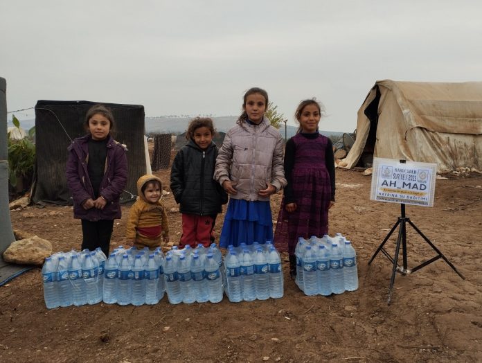 Bu Sogukta Yetimleri Susuz Birakma