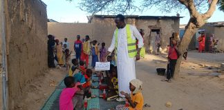 Afrika Da Bir Tabak Yemek Bin Mutluluk