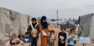 Yetimler Bagislarinizi Bekliyor Bir Ekmek De Senden Olsun