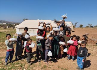 Idlib In Yetimlerini Yemek Bagislarin Ile Sevindirebilirsin
