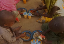 Afrika Ya Bir Gonul Sofrasi Iftariyelik Yemek Bagisi
