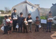 Idlib In Yetimlerine Sicak Yemek Dagitimi