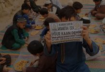 AFGANİSTAN’DA YETİMLERİMİZLE İFTAR SOFRALARINDA BİR ARAYA GELDİK AFGANİSTAN'DA YETİMLERİMİZLE İFTAR SOFRALARINDA BİR ARAYA GELDİK
