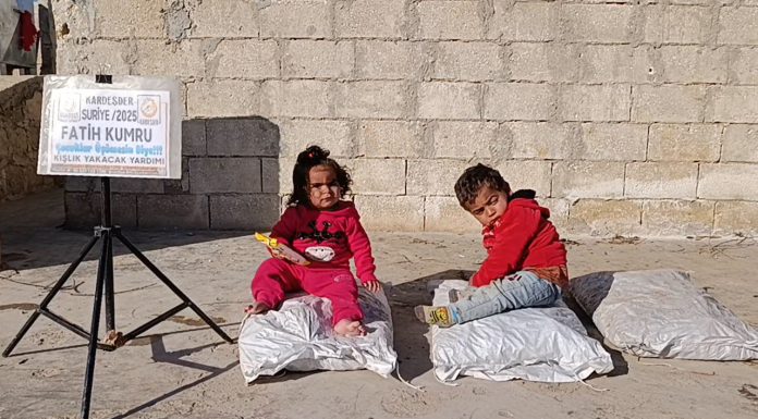 Kışın En Zor Günlerinde Bir Destek: Kömür Bağışı İle Isıtın photo 2026 02 15 22 33 43